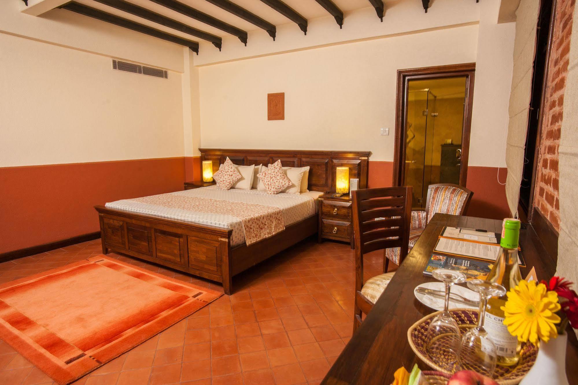 Traditional Comfort Boutique Hotel Κατμαντού Εξωτερικό φωτογραφία
